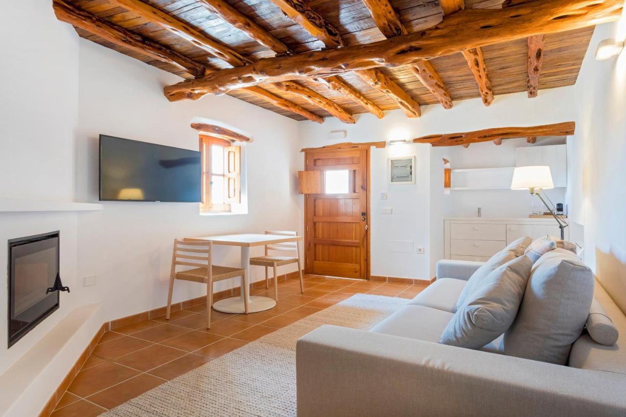 Agroturismo Can Toni Xumeu - Adults Only Кала Лонга Екстериор снимка