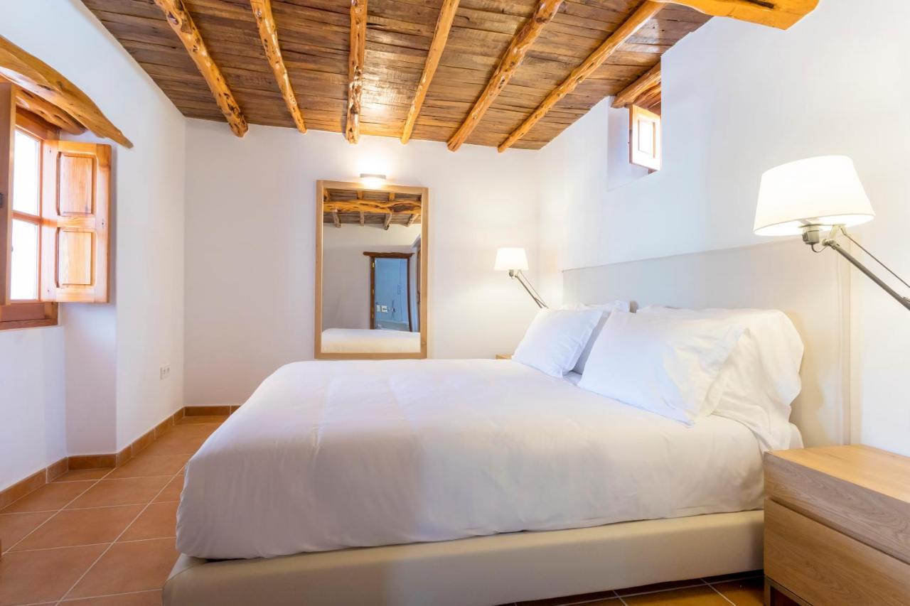 Agroturismo Can Toni Xumeu - Adults Only Кала Лонга Екстериор снимка